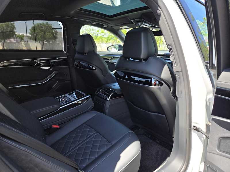 2022 Audi A8 4,0L 2022 Cyprus