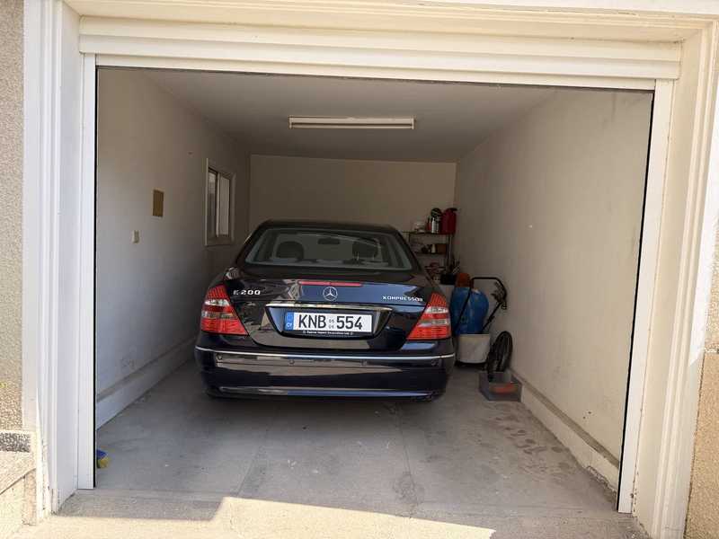 2006 Mercedes-Benz E-Class 2006 Cyprus