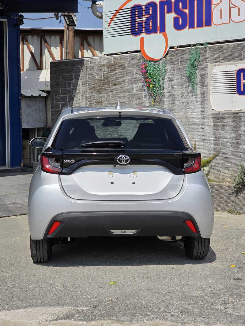 2022 Toyota Yaris 1,5L 2022 Cyprus
