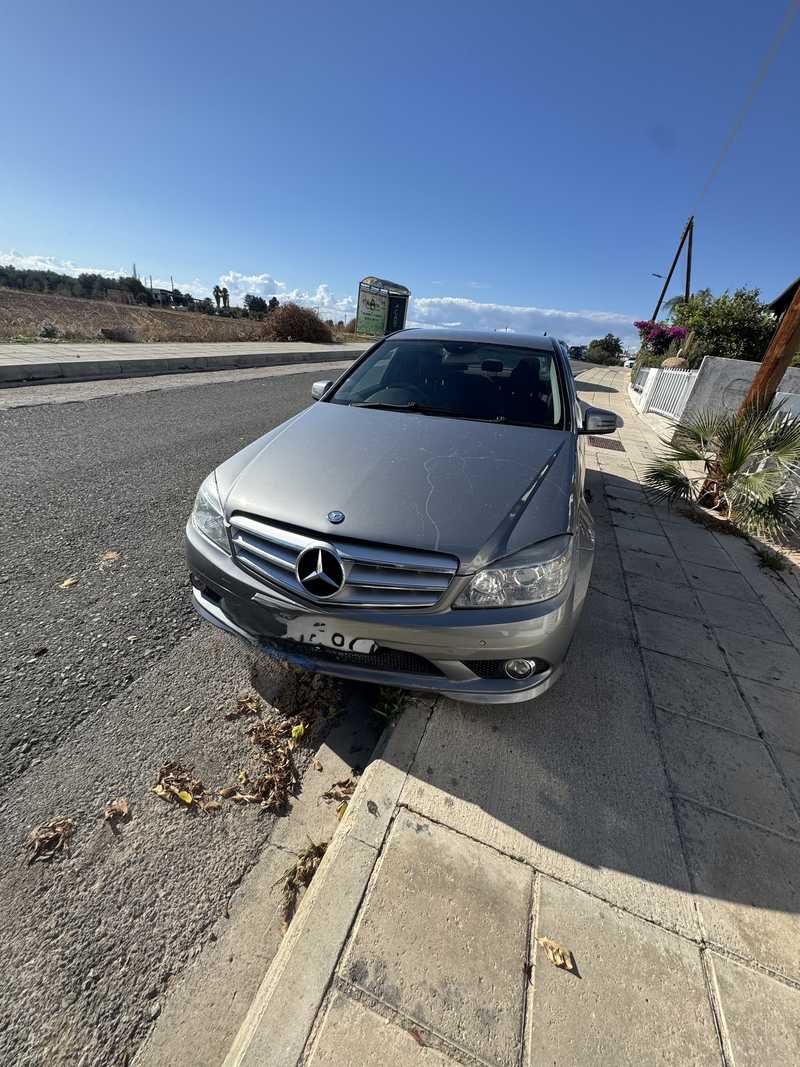 2009 Mercedes-Benz C-Class 2,0L 2009 Cyprus