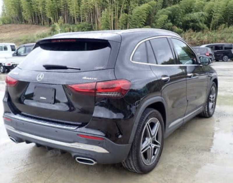 2022 Mercedes-Benz GLA-Class 2,0L 2022 Cyprus