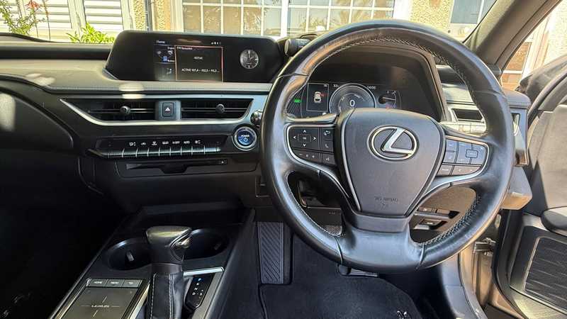 2019 Lexus UX 2,0L 2019 Cyprus