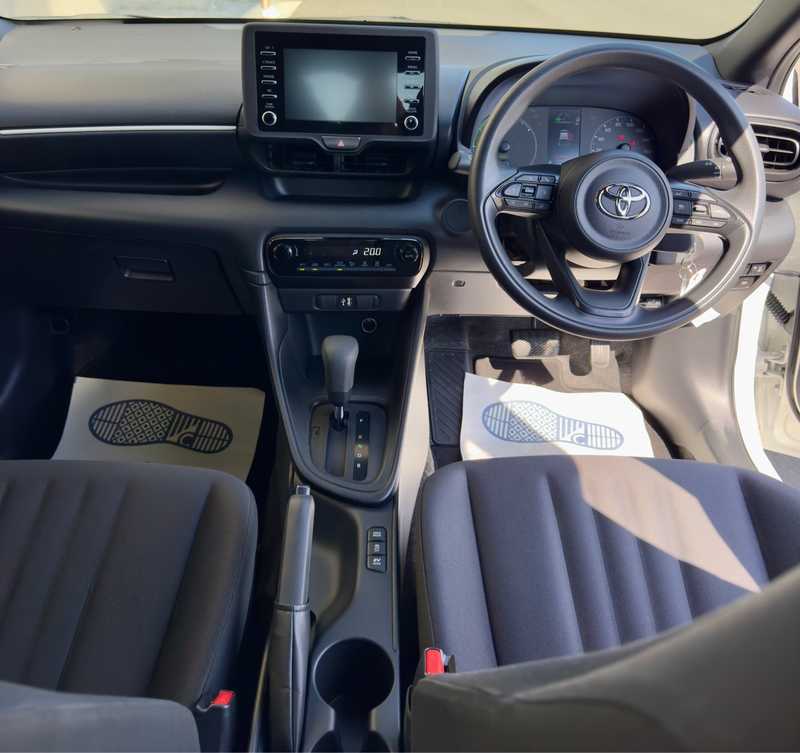 2022 Toyota Yaris 1,5L 2022 Cyprus