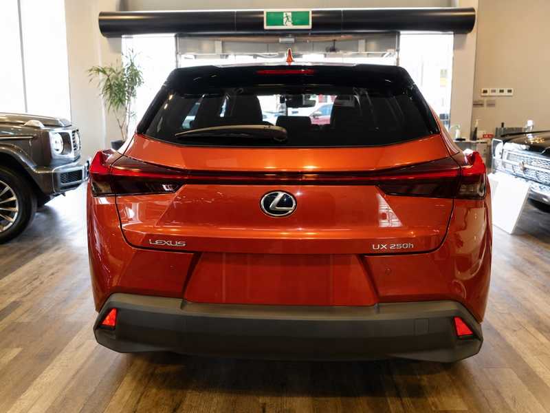 2022 Lexus UX 2,0L 2022 Cyprus