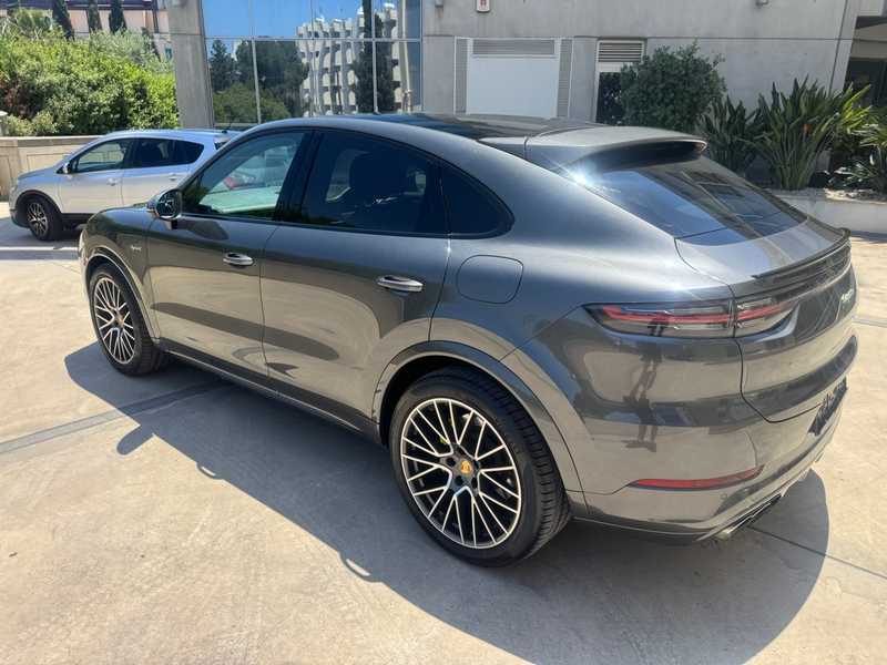 2021 Porsche Cayenne 3,0L 2021 Cyprus