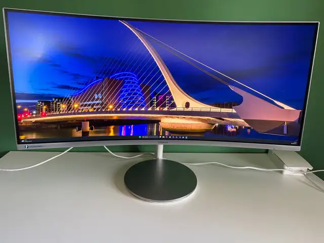 Samsung ultrawide monitor, Επαρχία Λεμεσού — Ύψωνας