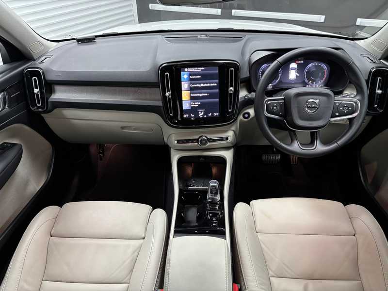 2022 Volvo XC40 2,0L 2022 Cyprus