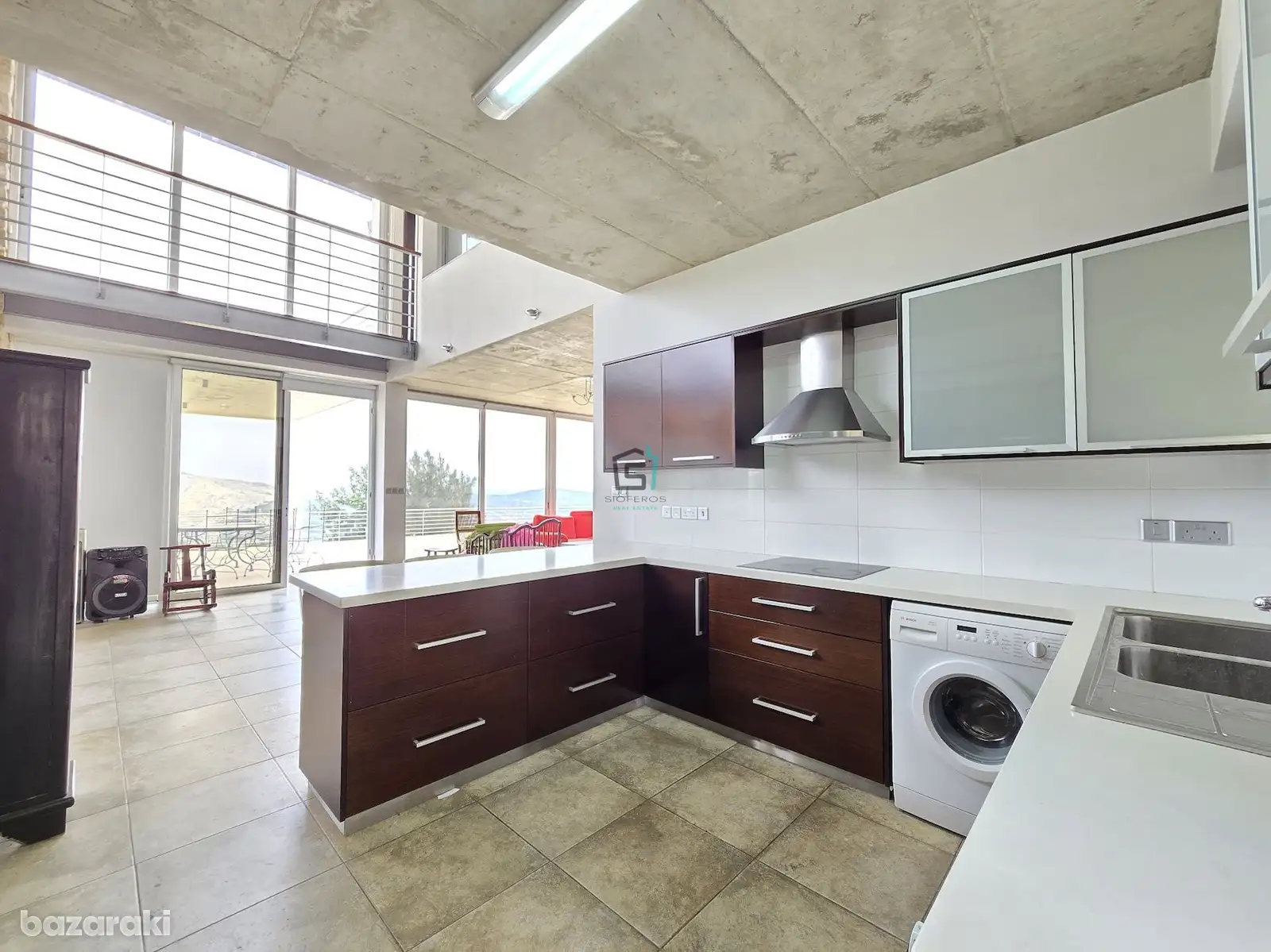 House, 3 bedrooms — 6