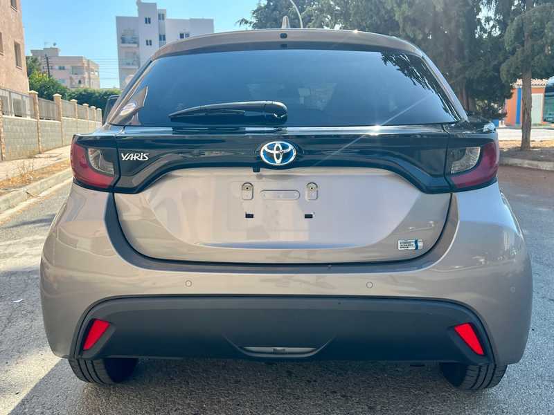 2022 Toyota Yaris 1,5L 2022 Cyprus