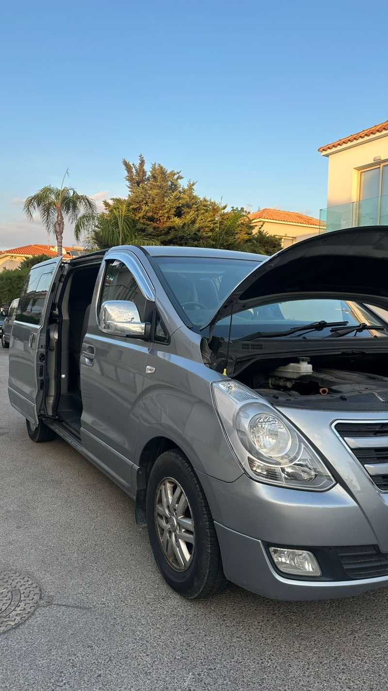 2016 Hyundai i800 2,5L 2016 Cyprus
