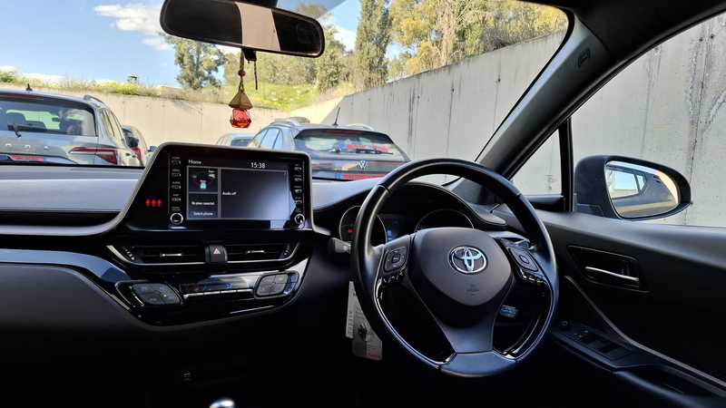 2021 Toyota C-HR 1,8L 2021 Cyprus