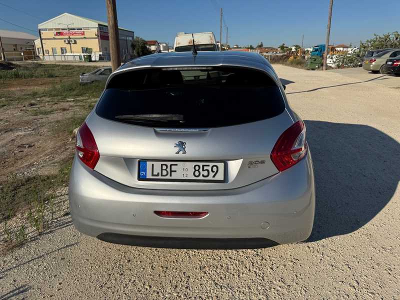 2012 Peugeot 208 1,4L 2012 Cyprus