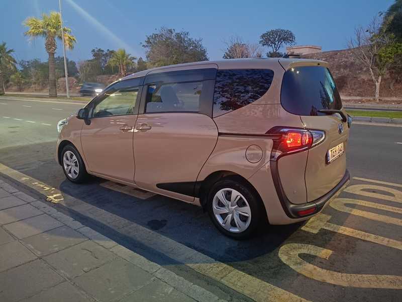 2021 Toyota Sienta 1,5L 2021 Cyprus