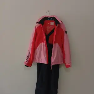 Girls Ski Suit mint new, Επαρχία Λεμεσού — Άγιος Αθανάσιος