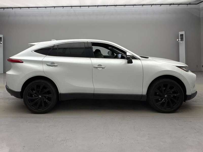 2023 Toyota Harrier 2,5L 2023 Cyprus