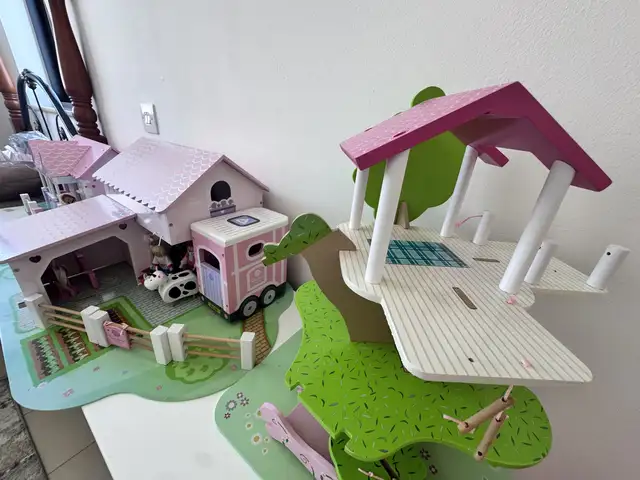 Early learning wooden toys, Larnaca — Aradippou - Apostolos Loukas