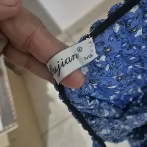 Casual dress oujian, Επαρχία Λάρνακας — Κίτι
