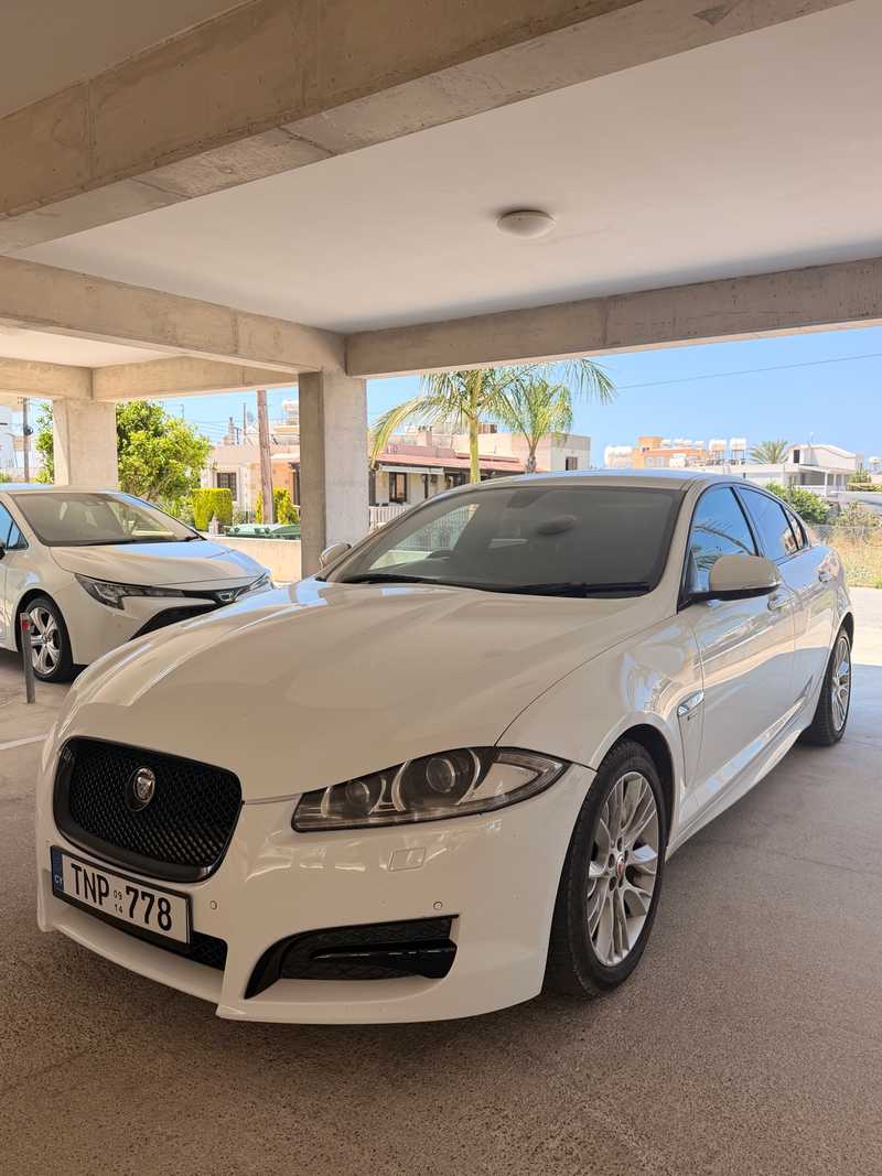 2015 Jaguar XF 2,2L 2015 Cyprus