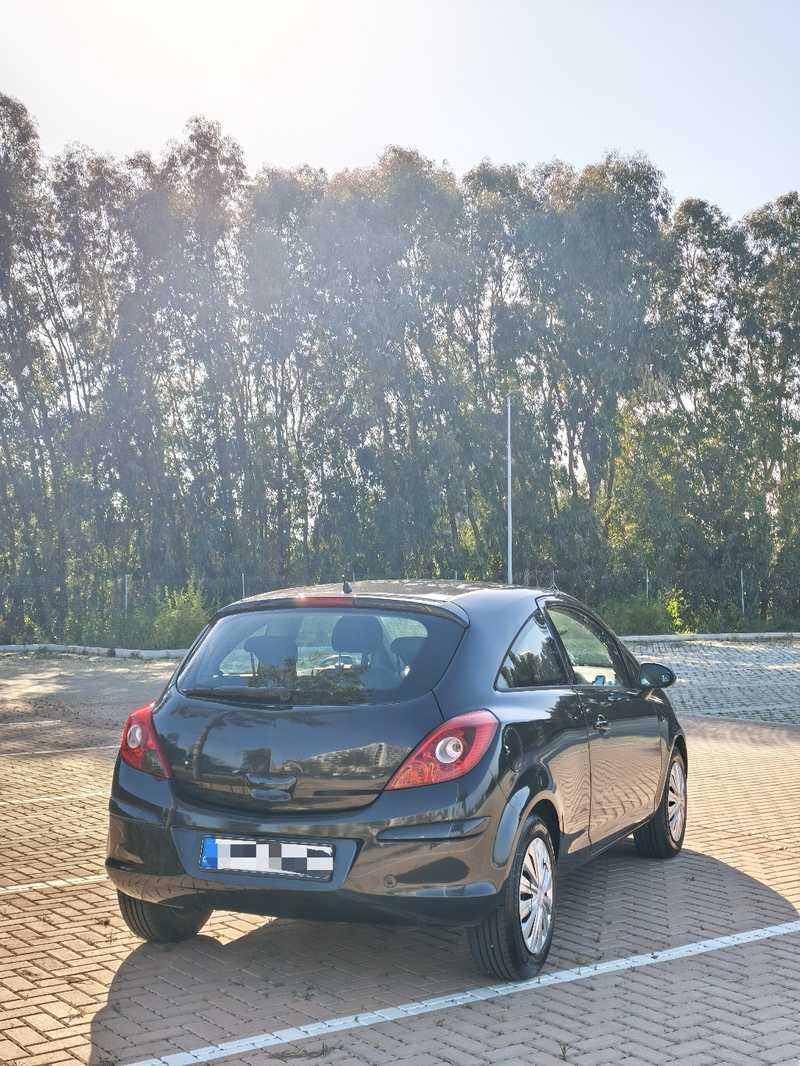 2012 Opel, Vauxhall Corsa 1,7L 2012 Cyprus