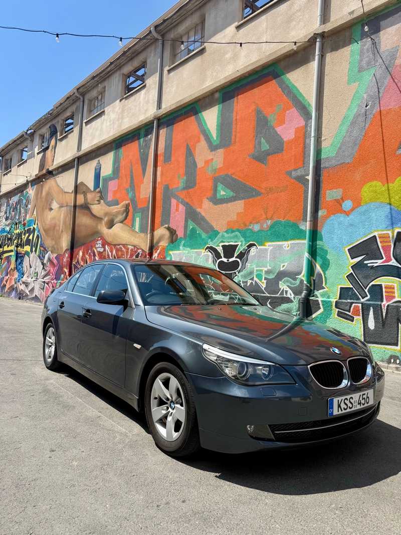 BMW 5-Series 2,0L 2009