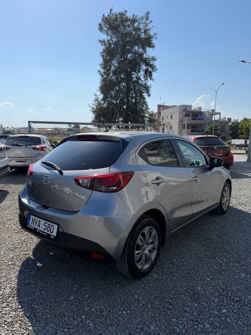 2015 Mazda Demio 1,3L 2015 Cyprus