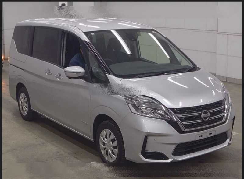 Nissan Serena 2,0L 2022