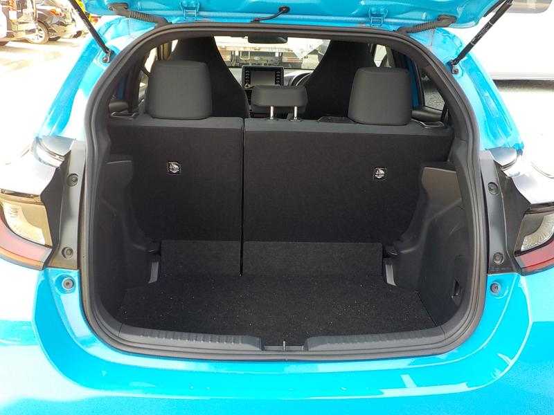 2024 Toyota Yaris 1,5L 2024 Cyprus