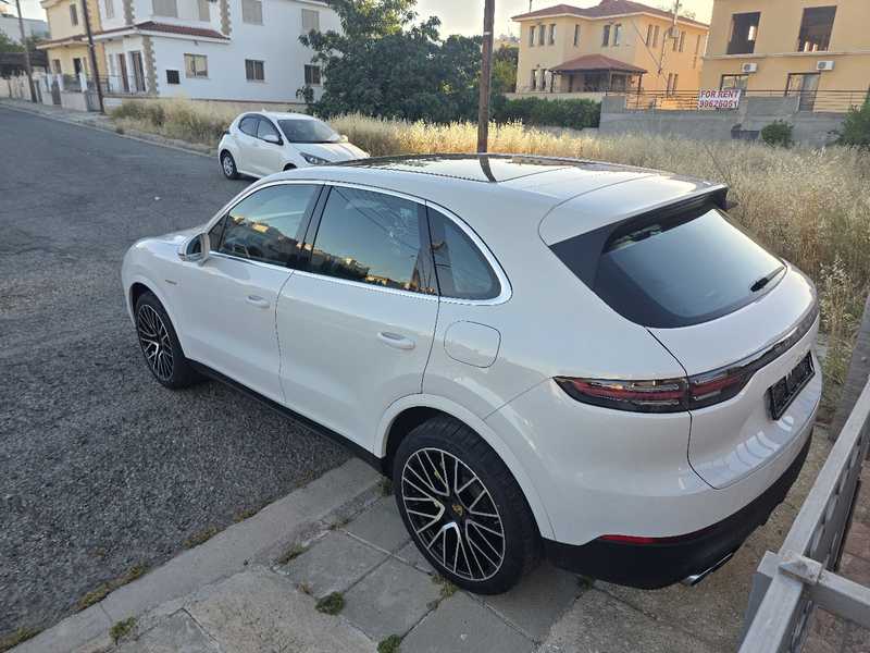 2022 Porsche Cayenne 3,0L 2022 Cyprus