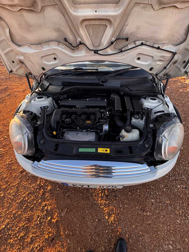 2010 Mini Convertible 1,6L 2010 Cyprus