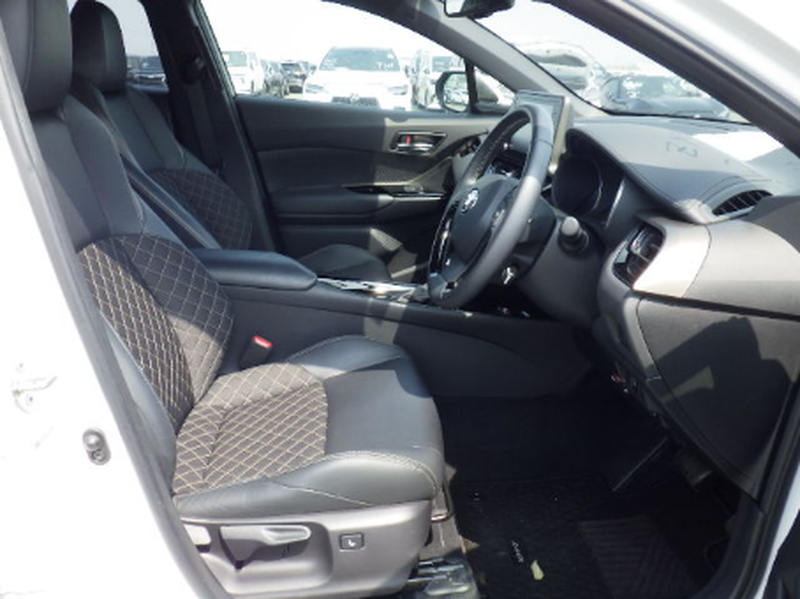 2023 Toyota C-HR 1,8L 2023 Cyprus