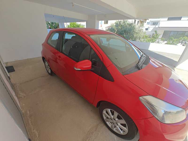 2013 Toyota Yaris 1,3L 2013 Cyprus