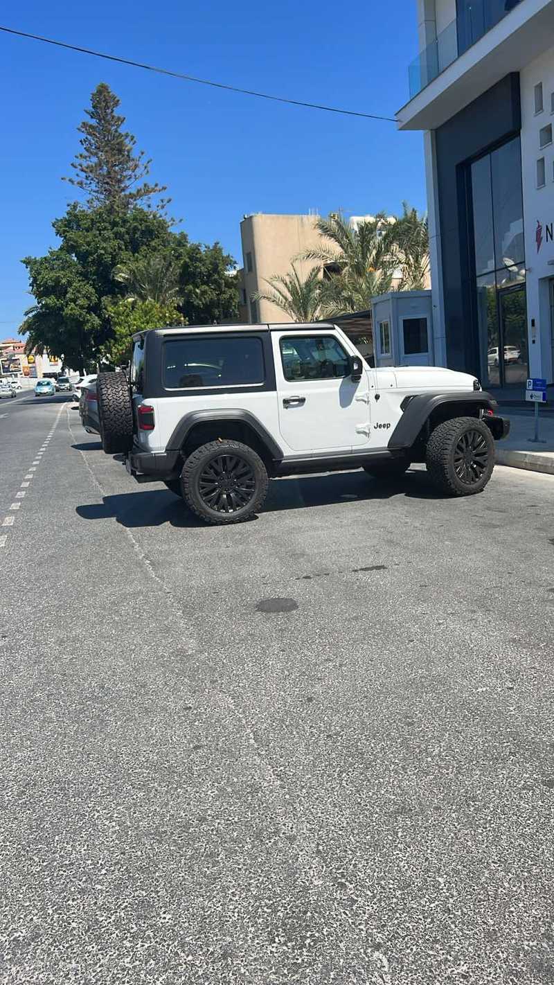 2022 Jeep Wrangler 6,4L 2022 Cyprus