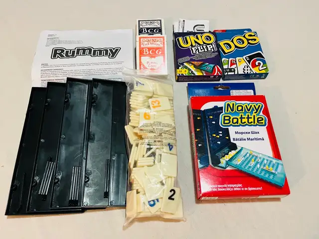 Classic cards, uno flip, dos, rummy, navy battle - complete set, Επαρχία Πάφου — Universal