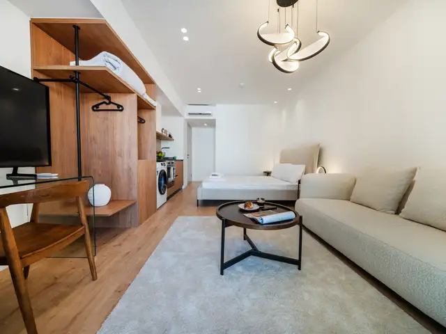 Central new luxury studio with gym in molos, Limassol — Limassol - Agia Triada - 7