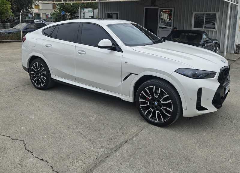 2024 BMW X6 3,0L 2024 Cyprus