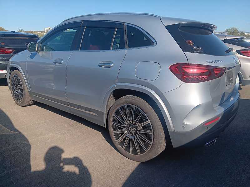 2025 Mercedes-Benz GLA-Class 2,0L 2025 Cyprus