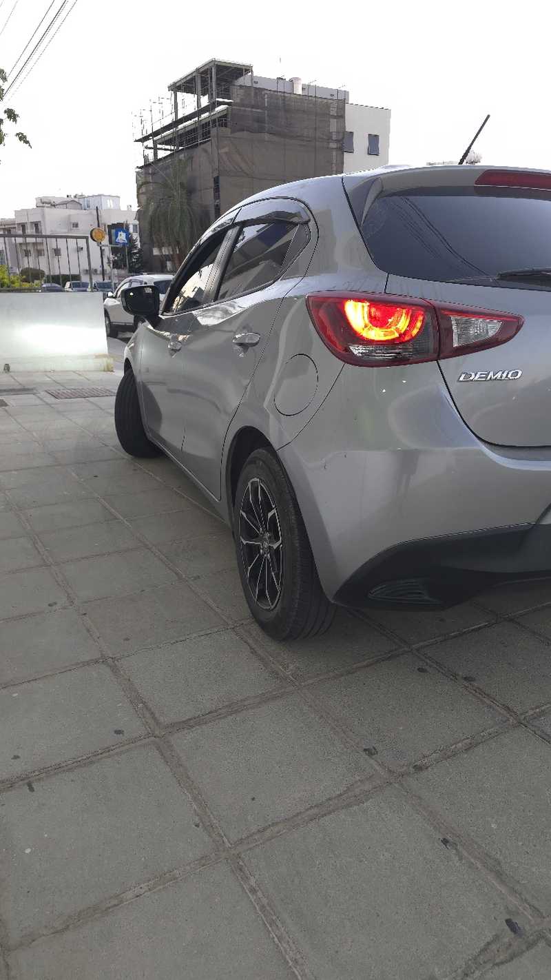 2015 Mazda Demio 1,3L 2015 Cyprus