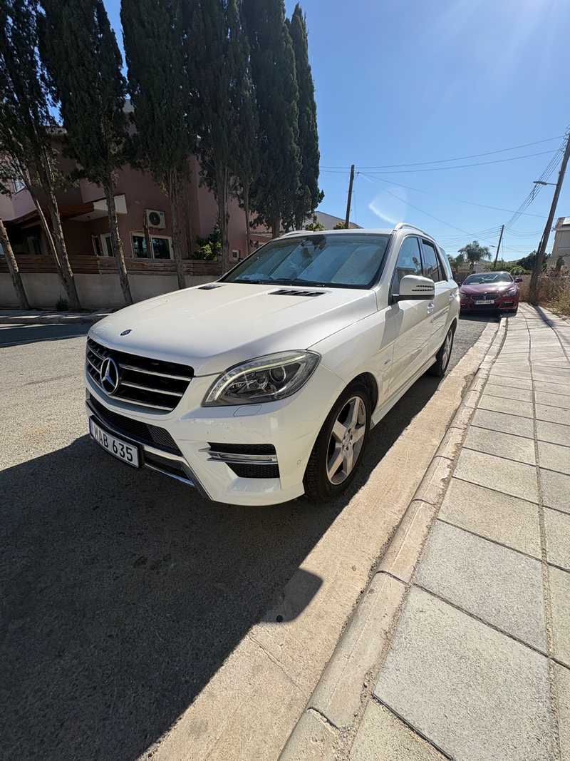 2013 Mercedes-Benz M-Class 2,2L 2013 Cyprus