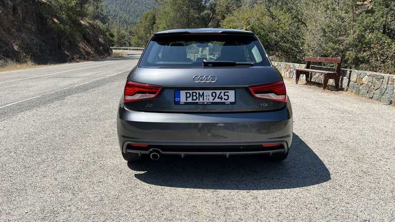 2016 Audi A1 1,6L 2016 Cyprus