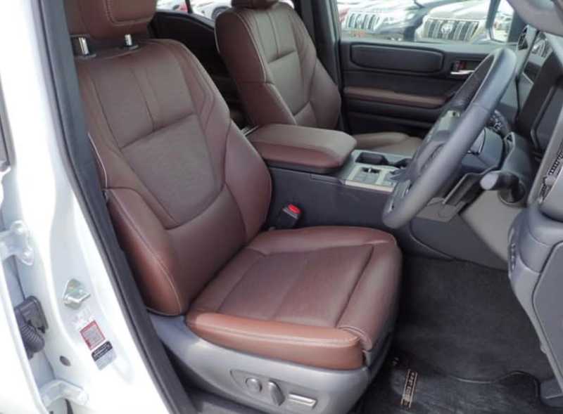 2025 Toyota Land Cruiser VX100 2,8L 2025 Cyprus