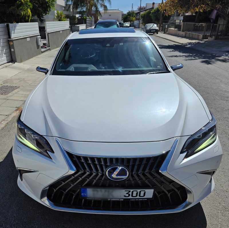 2022 Lexus ES300h 2,5L 2022 Cyprus