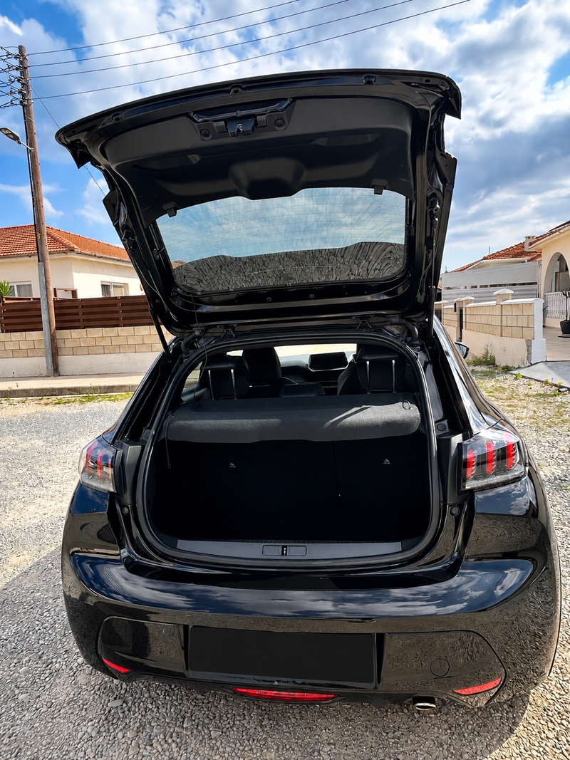 2020 Peugeot 208 1,2L 2020 Cyprus