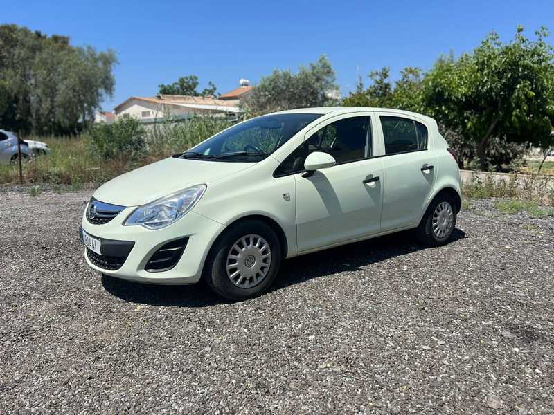2013 Opel, Vauxhall Corsa 1,4L 2013 Cyprus