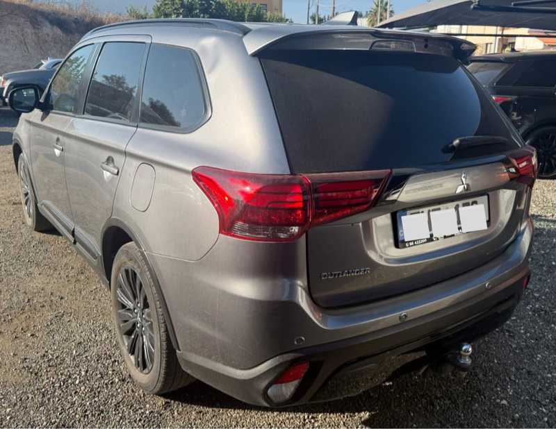 2021 Mitsubishi Outlander 2,5L 2021 Cyprus