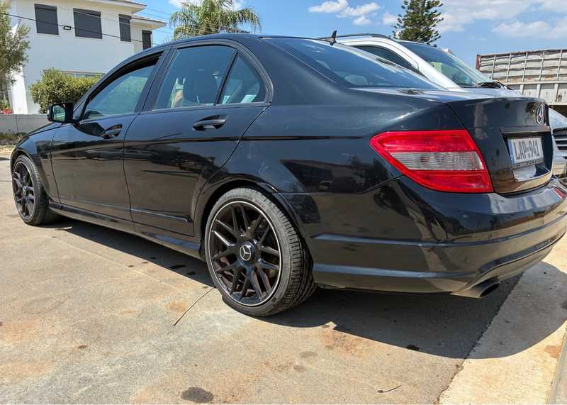 2009 Mercedes-Benz C-Class 2,2L 2009 Cyprus