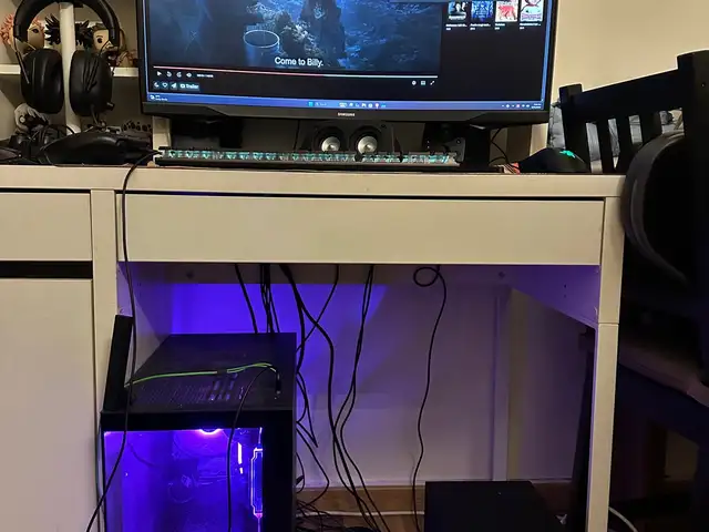 Full pc set up, Larnaca — Oroklini