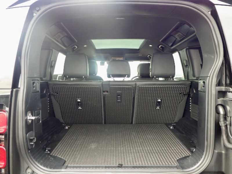 2024 Land Rover Defender 3,0L 2024 Cyprus