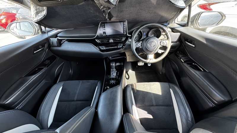 2022 Toyota C-HR 1,8L 2022 Cyprus