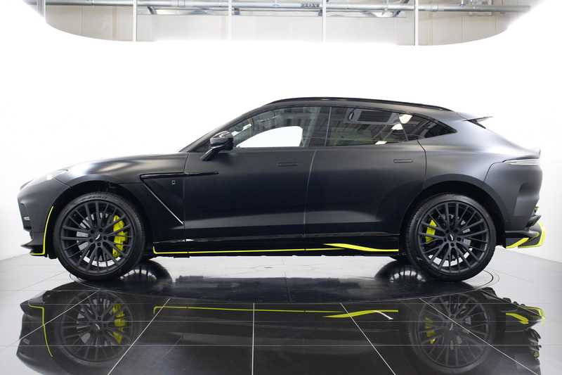 2024 Aston Martin DBX 4,0L 2024 Cyprus