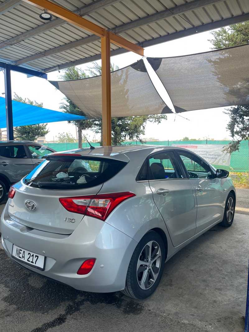 2015 Hyundai i30 1,6L 2015 Cyprus